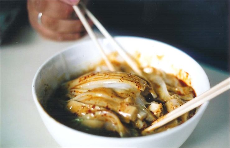 Picture Of Bowl Of Chinese Noodles