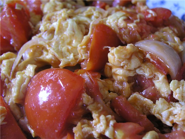 Picture Of Chinese Food With Eggs And Tomatoes